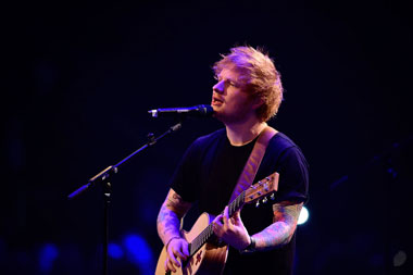 Ed Sheeran Segera Rilis Lagu Kolaborasi dengan Justin Bieber