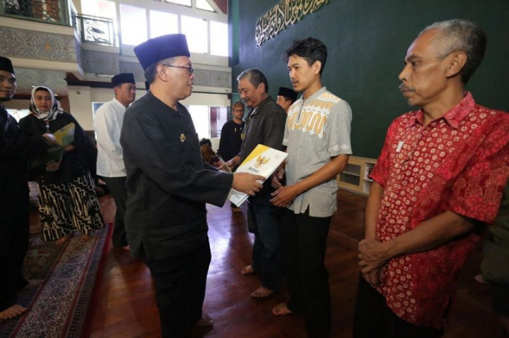 Keluarga Korban KPPS di Bandung Dapat Santunan