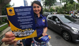 Parpol Berandil Besar Bawa Caleg Artis ke Parlemen