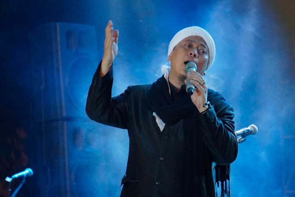 Sebelum Terjun ke Musik Religi, Opick Penggemar Nine Inch Nails dan