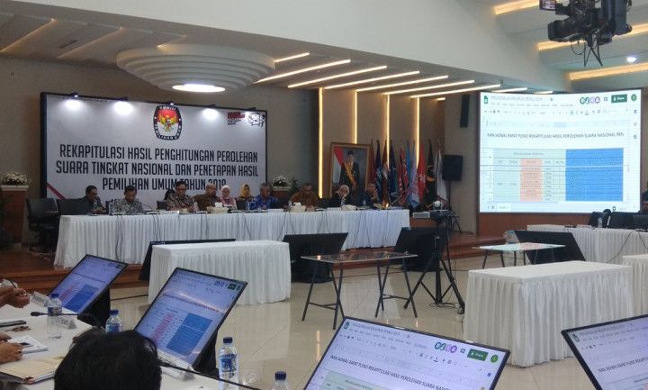 Rekapitulasi 8 Provinsi, Jokowi Unggul 2,6 Juta Suara