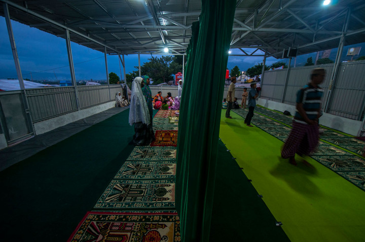 Suasana Ramadan di Pengungsian Korban Gempa Balaroa
