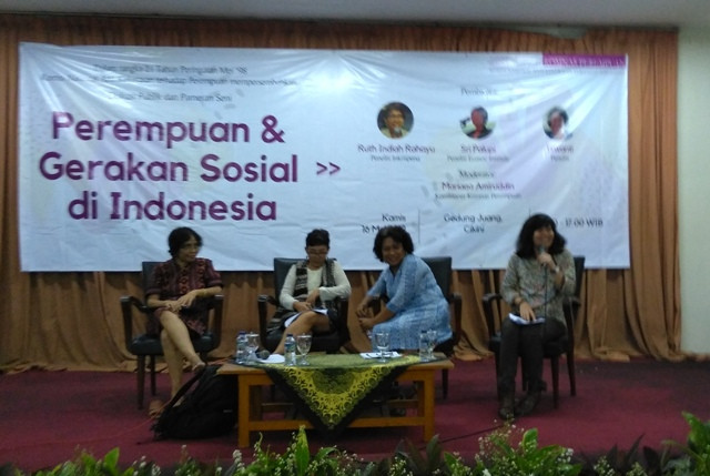 <i>People Power</i> Tak Hanya Massa yang Berkumpul