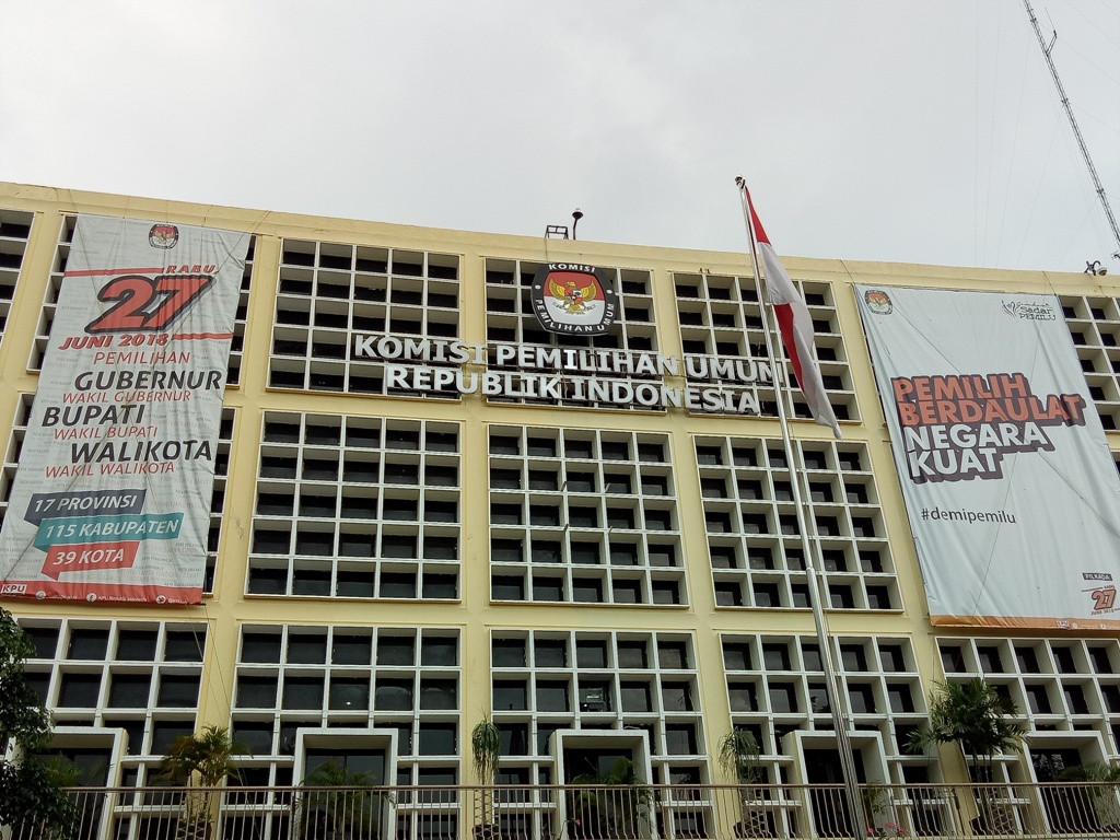 Ilustrasi gedung Komisi Pemilihan Umum (KPU) Jalan Imam Bonjol, Menteng, Jakarta Pusat, Kamis, 22 Maret 2018. Foto: Medcom.id/ Siti Yona Hukmana.