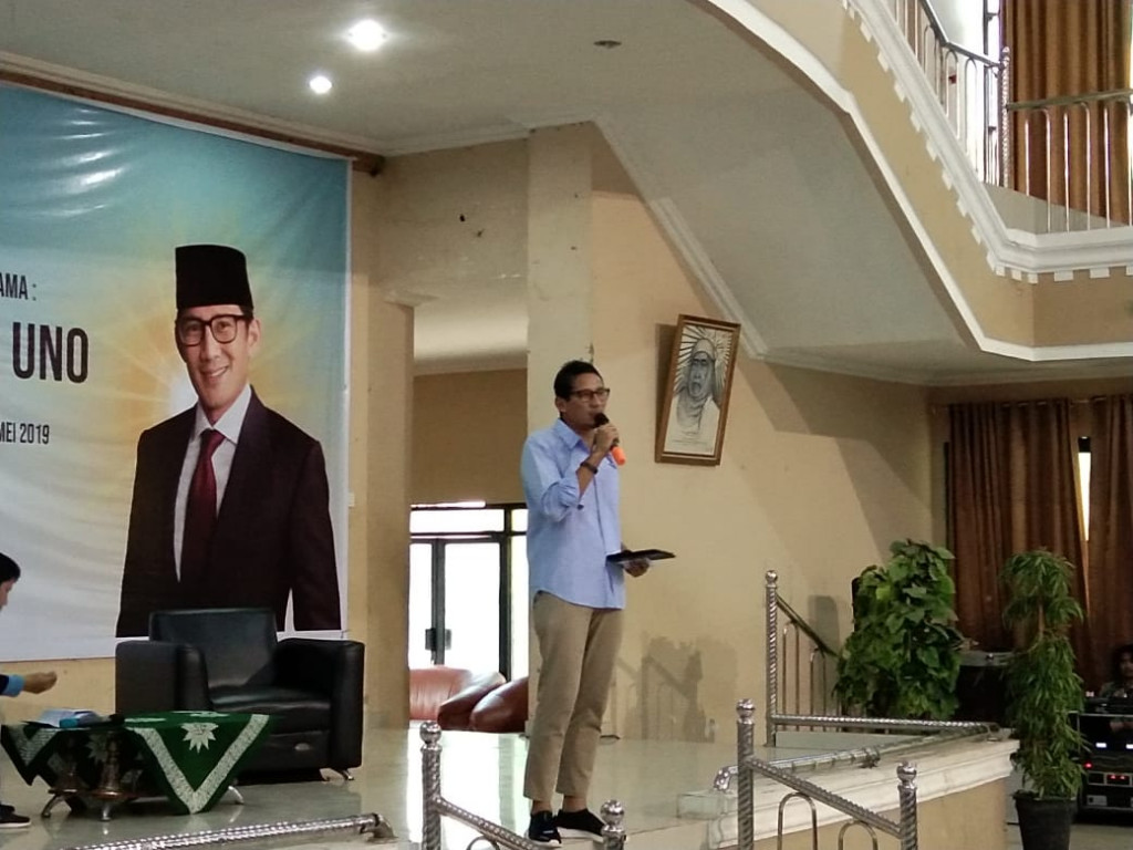 Sandiaga Menentang Ajakan Arief Poyuono