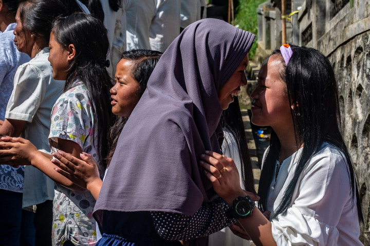 Harmoni Lintas Agama pada Perayaan Waisak di Semarang