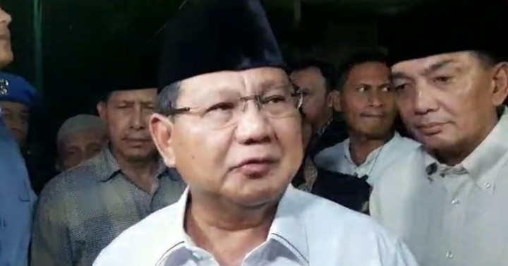 Prabowo Jenguk Eggi dan Lieus, tapi Tidak Ratna