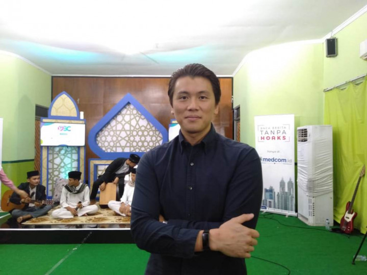 Reino Barack Kenang Kisah Duka Perjuangannya di Negeri Orang