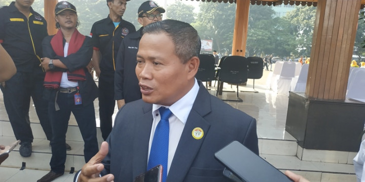 Sejumlah Ruas Jalan di Bekasi Masih Rusak