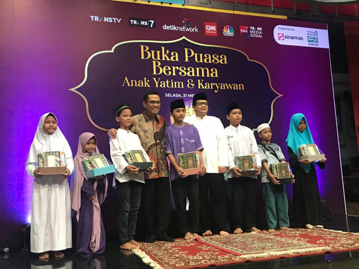 Yayasan Muslim Sinar Mas Sumbangkan Ribuan Alquran