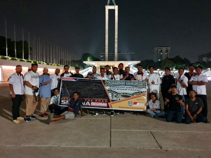 Bakti Sosial SIB Berbagi Takjil dan Makanan di Jalanan