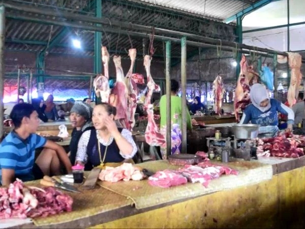 Ilustrasi pedagang daging sapi di Sumenep. Medcom.id / Rahmatullah