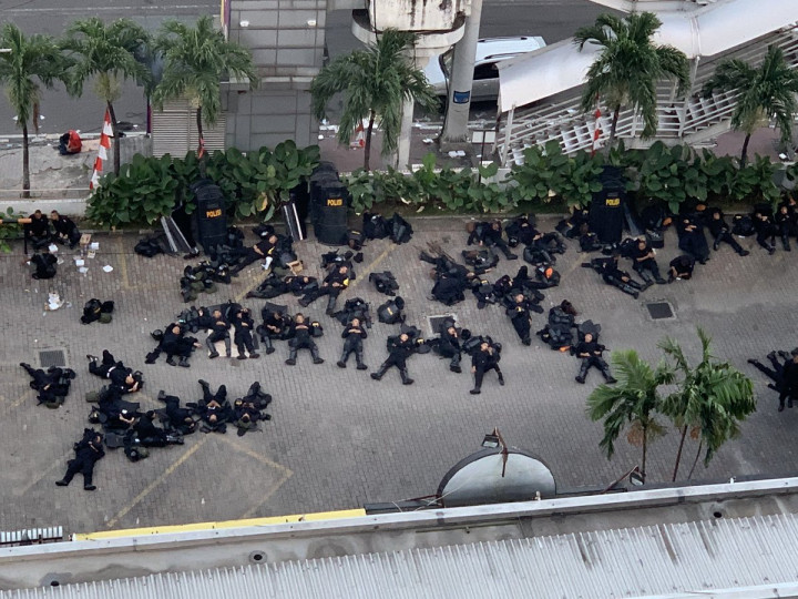 Gofar Hilman Terenyuh Lihat Polisi Penjaga Aksi 22 Mei Kelelahan