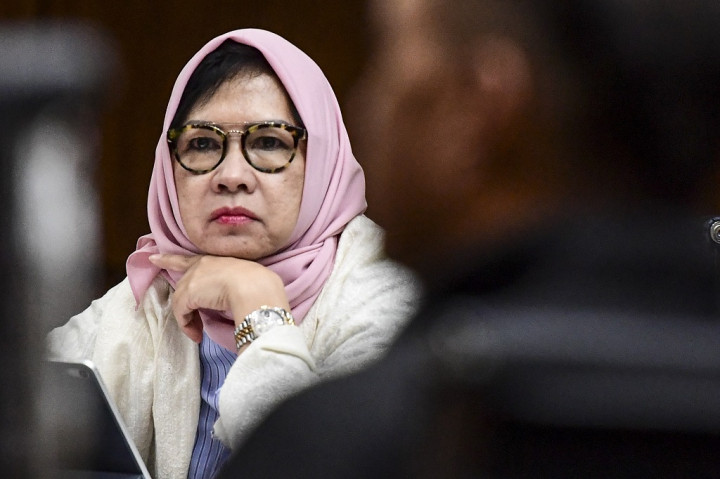 Sidang Tuntutan Eks Bos Pertamina Ditunda