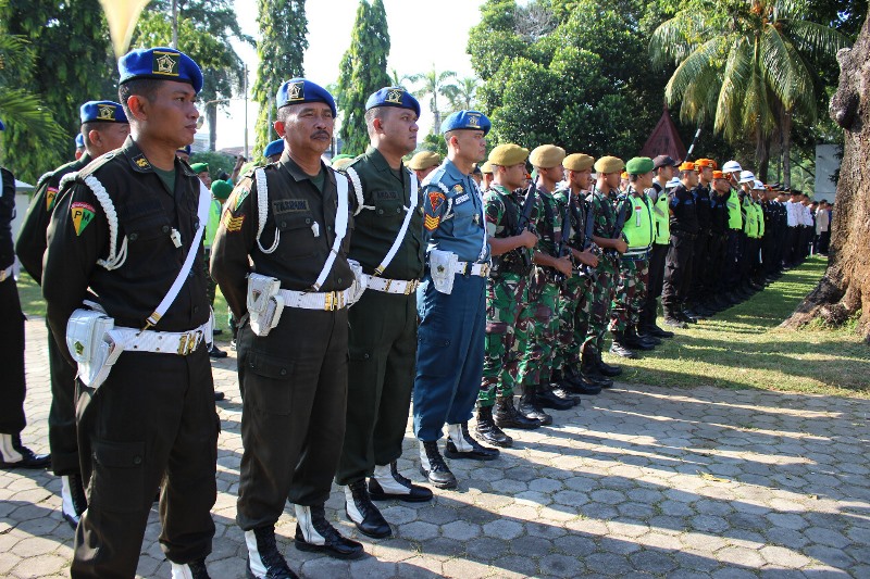 Apel gelar pasukan angkutan lebaran 2019 di Daop 3 Cirebon.