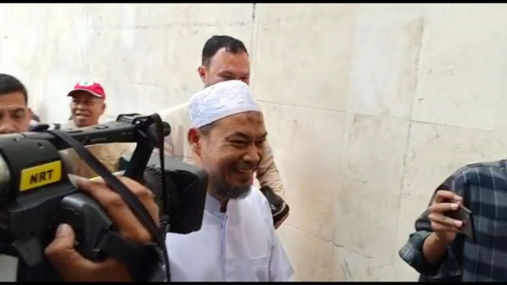 Eks Guru Mengaji Prabowo Memenuhi Panggilan Polisi