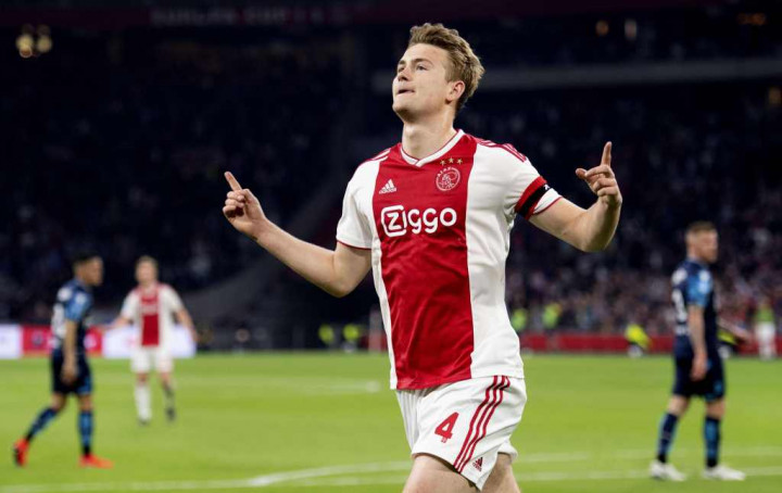 Legenda Belanda Dukung De Ligt Gabung United