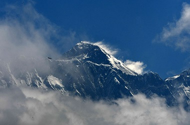 Pendaki Asal AS Tewas di Gunung Everest