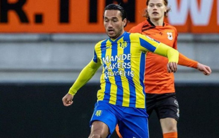 Tim Ezra Walian Naik Kasta ke Eredivisie
