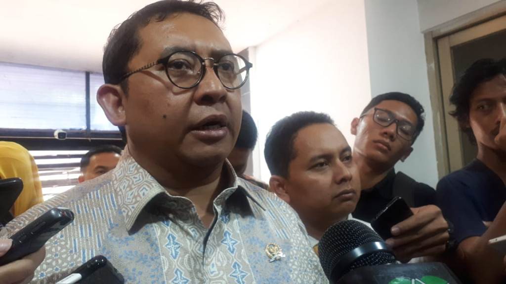 Fadli Zon usai menjenguk Eggi Sudjana di Polda Metro Jaya, Rabu, 29 Mei 2019. Foto: Medcom.id/Siti Yona Hukmana