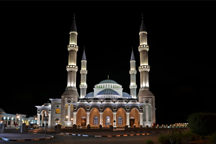 Lima Masjid di Dubai dengan Arsitektur Memukau