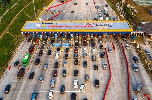 <i>One Way</i> Diperpanjang Sampai Semarang