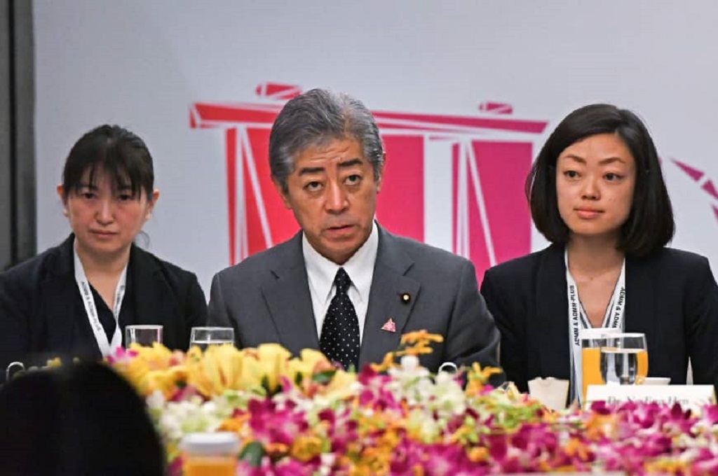 Menhan Jepang Takeshi Iwaya. (Foto: AFP-JIJI)