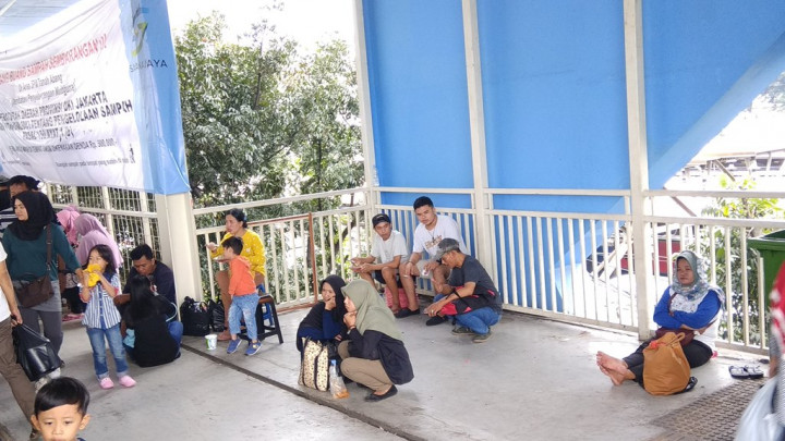 Pasar Tanah Abang Masih Ramai