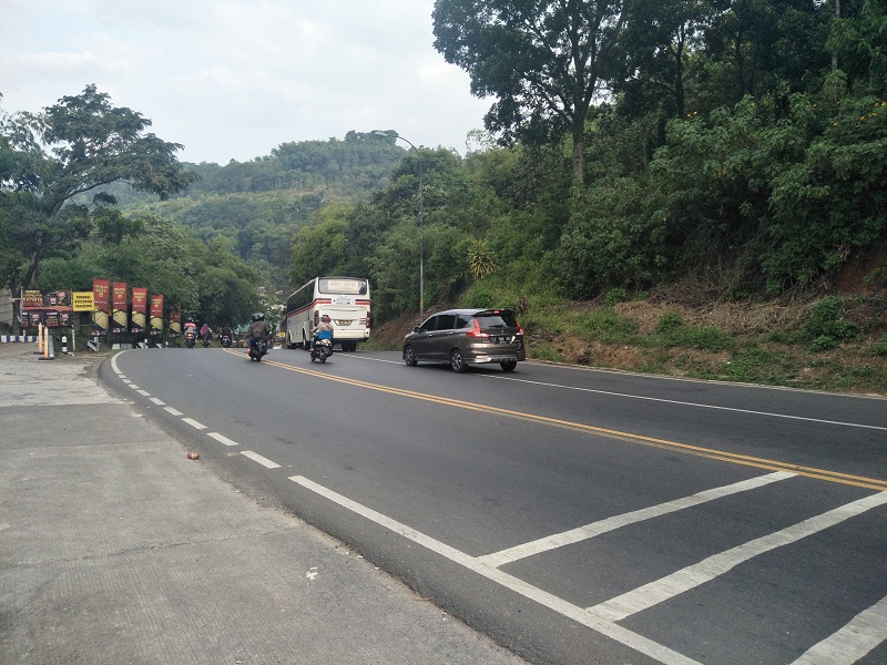 Suasana di jalur Nagreg, Jawa Barat, Selasa, 4 Juni 2019. (MI/Bayu Anggoro)