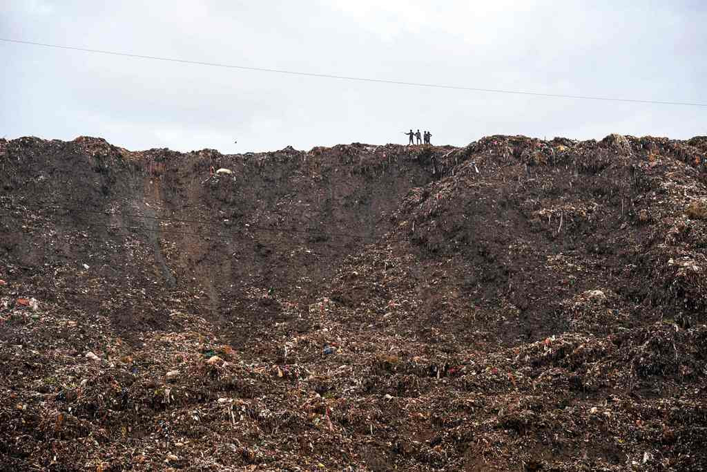 Tinggi Gunung Sampah  di India Lampaui Taj Mahal Medcom id