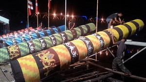 Meriam Karbit Meriahkan Malam Takbiran di Pontianak