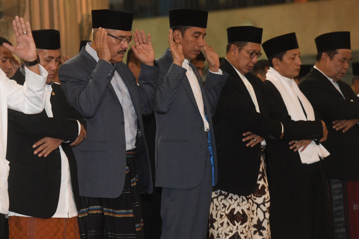 Jokowi Salat Id di Masjid Istiqlal