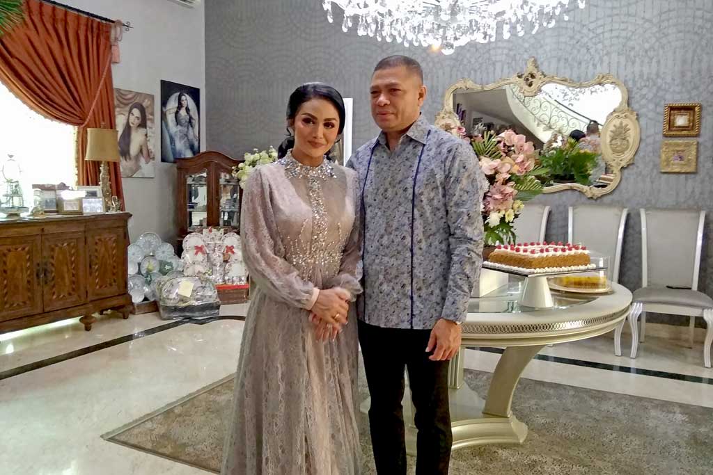 Krisdayanti Habiskan Puluhan Juta Rupiah untuk Baju Lebaran 