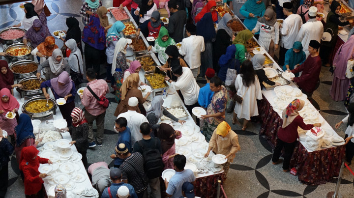 Ketupat Sayur, Menu Lebaran WNI di Singapura