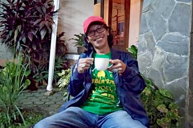 Bukan Opor dan Ketupat, Ini Kuliner Lebaran Mandra