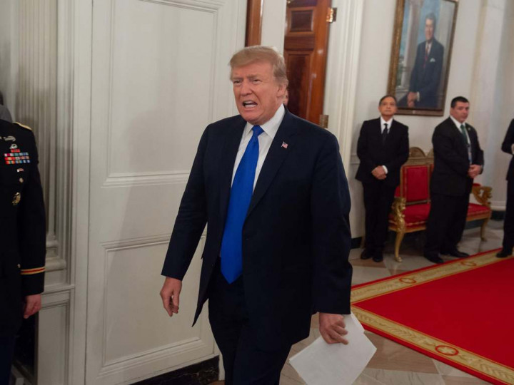 Trump Isyaratkan Buka Dialog Dengan Iran