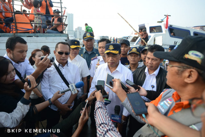 Menhub Cek Kesiapan Kapal Pelabuhan Kaliadem