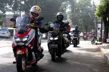 Tips Aman Liburan Pakai Sepeda Motor