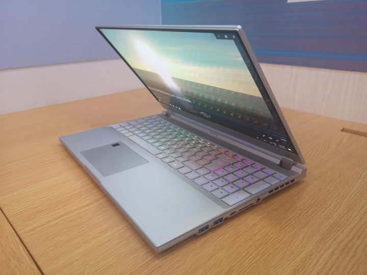 Impresi Pertama Gigabyte Aero 15 OLED