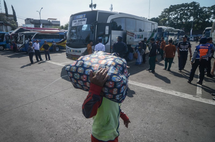 Puncak Arus Balik di Terminal Leuwipanjang Diprediksi Malam Ini