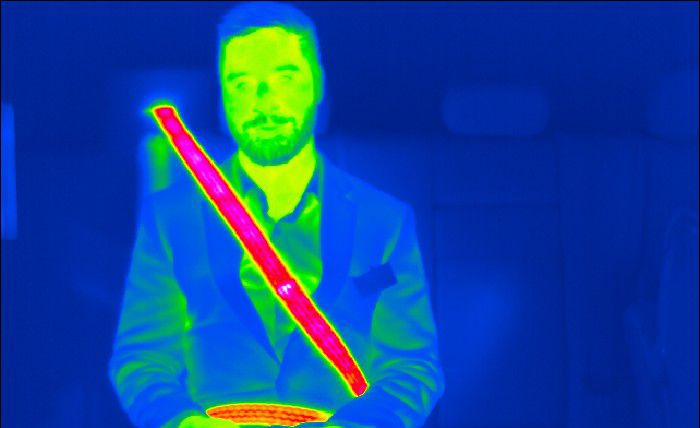 Menyematkan Pemanas di Sabuk Pengaman Bagian dari Keselamatan