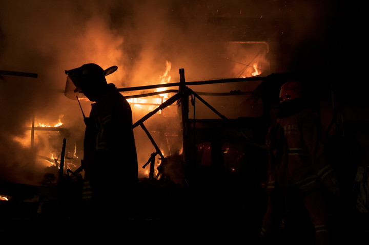 Kebakaran Landa Pasar Ujung Berung Bandung