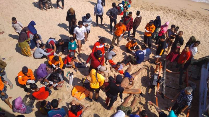 Ratusan Wisatawan di Yogyakarta Jadi Korban Sengatan Ubur-ubur