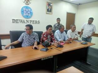 Majalah <i>Tempo</i> Dilaporkan ke Dewan Pers