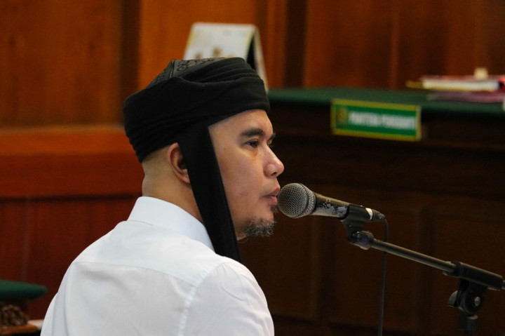 Ahmad Dhani Divonis Satu Tahun Penjara