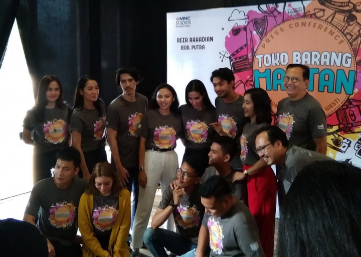 Kesan Pertama Reza Rahadian Main Film Bareng Marsha Timothy