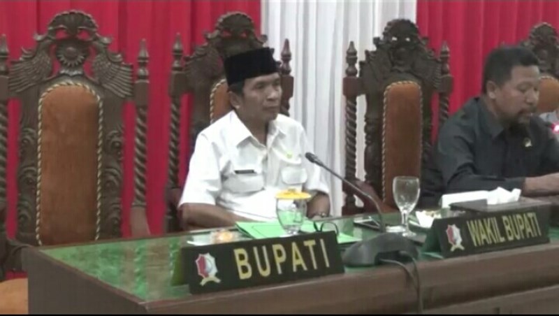 Bupati Bojonegoro Anna Mu’awanah tidak menghadiri Rapat Paripurna Laporan Pengantar Raperda Pertanggungjawaban Pelaksanaan Anggaran Pendapatan Dan Belanja Daerah 2018, Rabu, 12 Juni 2019. Dokumentasi: Istimewa.
