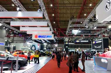 Plus Minus Kredit Mobil Lewat Bank dan Leasing