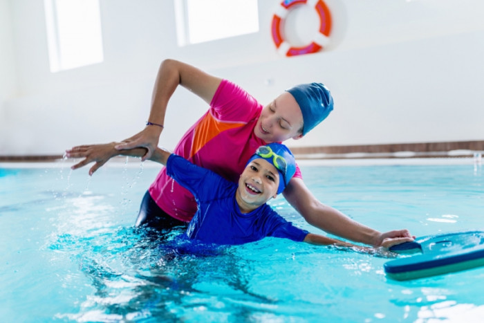 Manfaat Berenang Untuk Tumbuh Kembang Anak