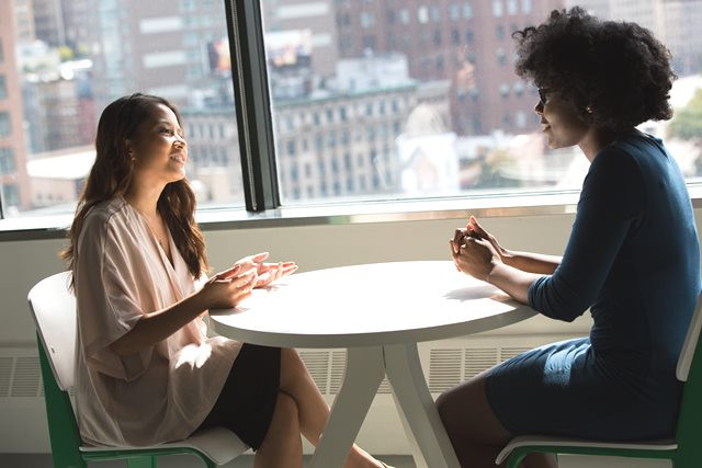 Studi: Setiap Orang Bergosip 52 Menit Setiap Hari